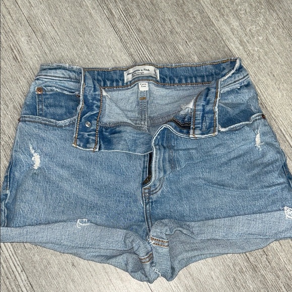 Abercrombie & Fitch Jean shorts - Picture 5 of 5